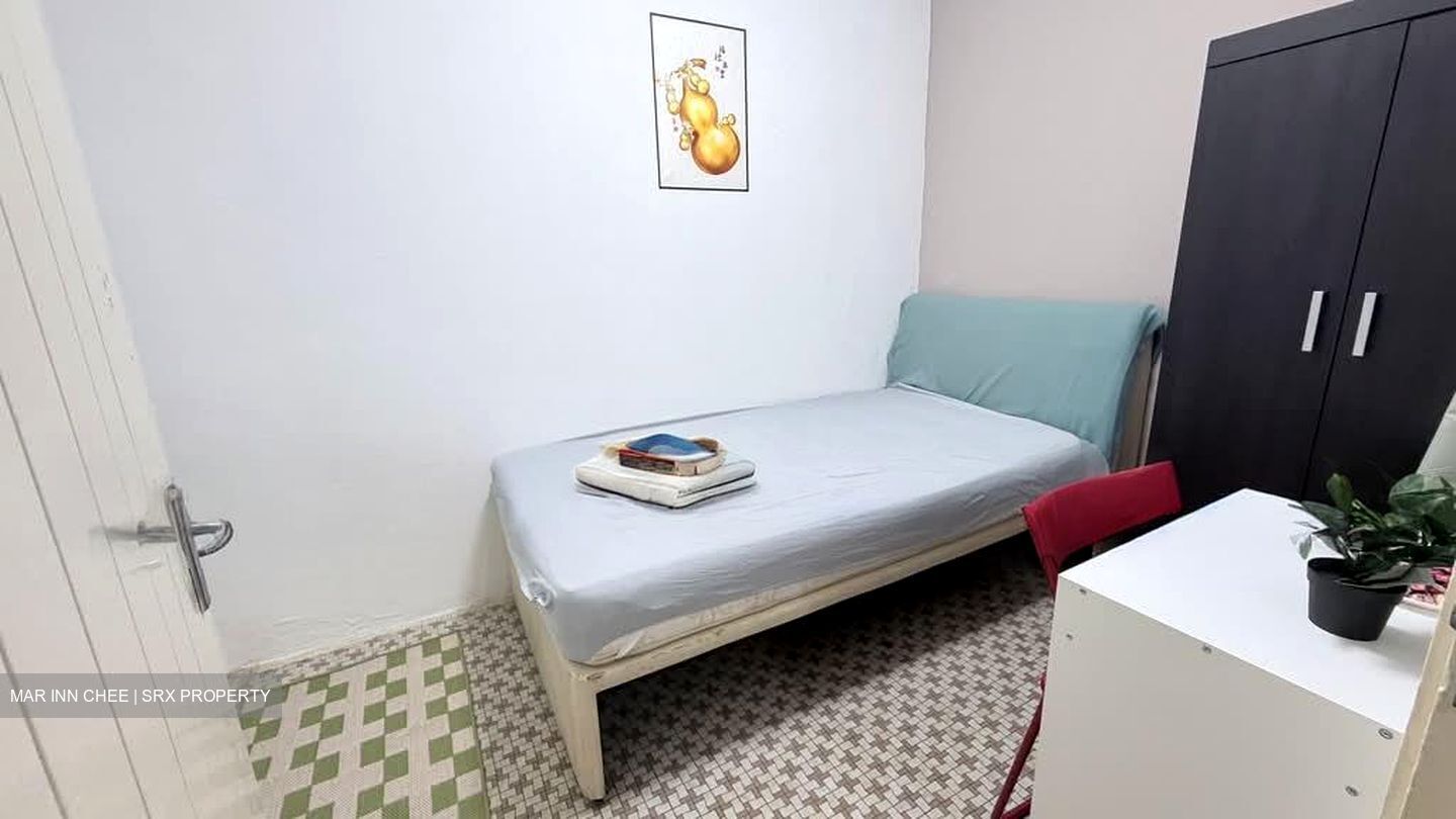 Pasir Panjang Gardens (D5), Terrace #566835621